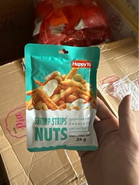 Hạt Mix snack shrimp strips and bean màu xanh Ngọc Happy yo 26g