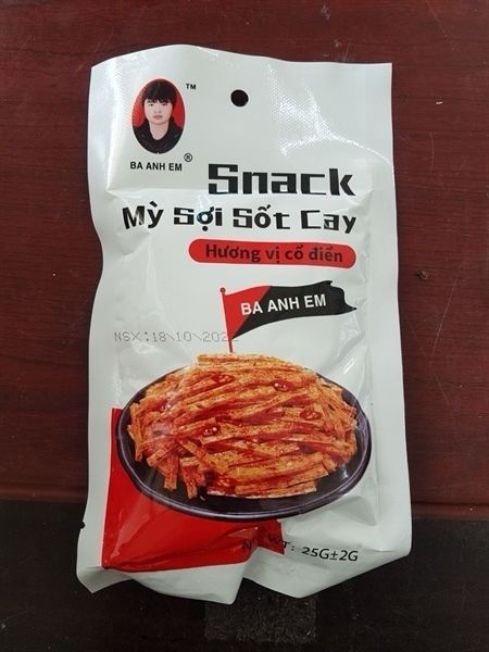 XÚC XÍCH SỐT CAY