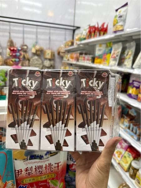 Bánh que ticky vị kem sữa, chocolate