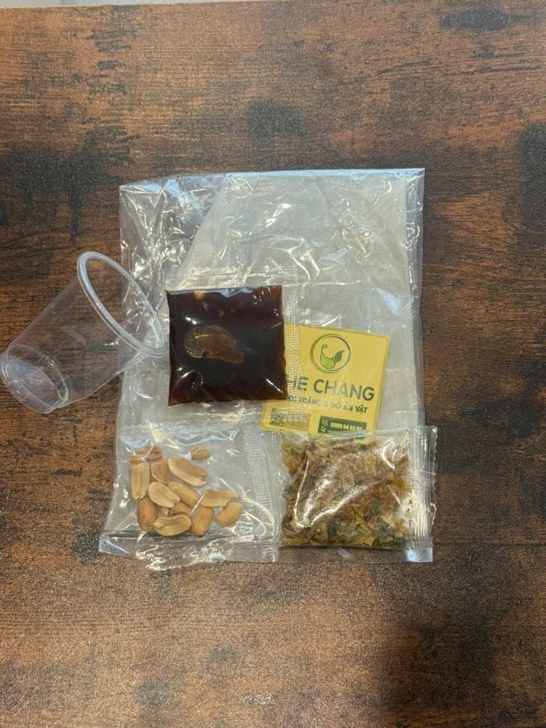 BÁNH TRÁNG CHẤM ME