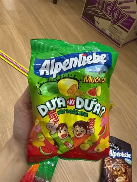 Kẹo Alpenliebe muối ớt Hương dưa và dứa 84,1g