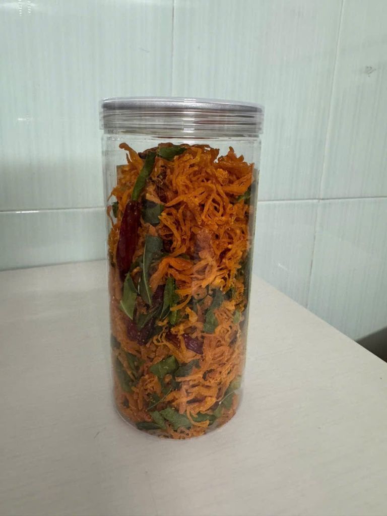 KHÔ GÀ LÁ CHANH 300G (MT)