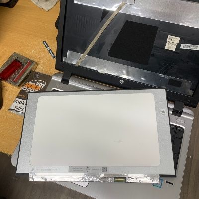 Màn hình laptop HP 15 - eg0539TU Bh 06 Tháng