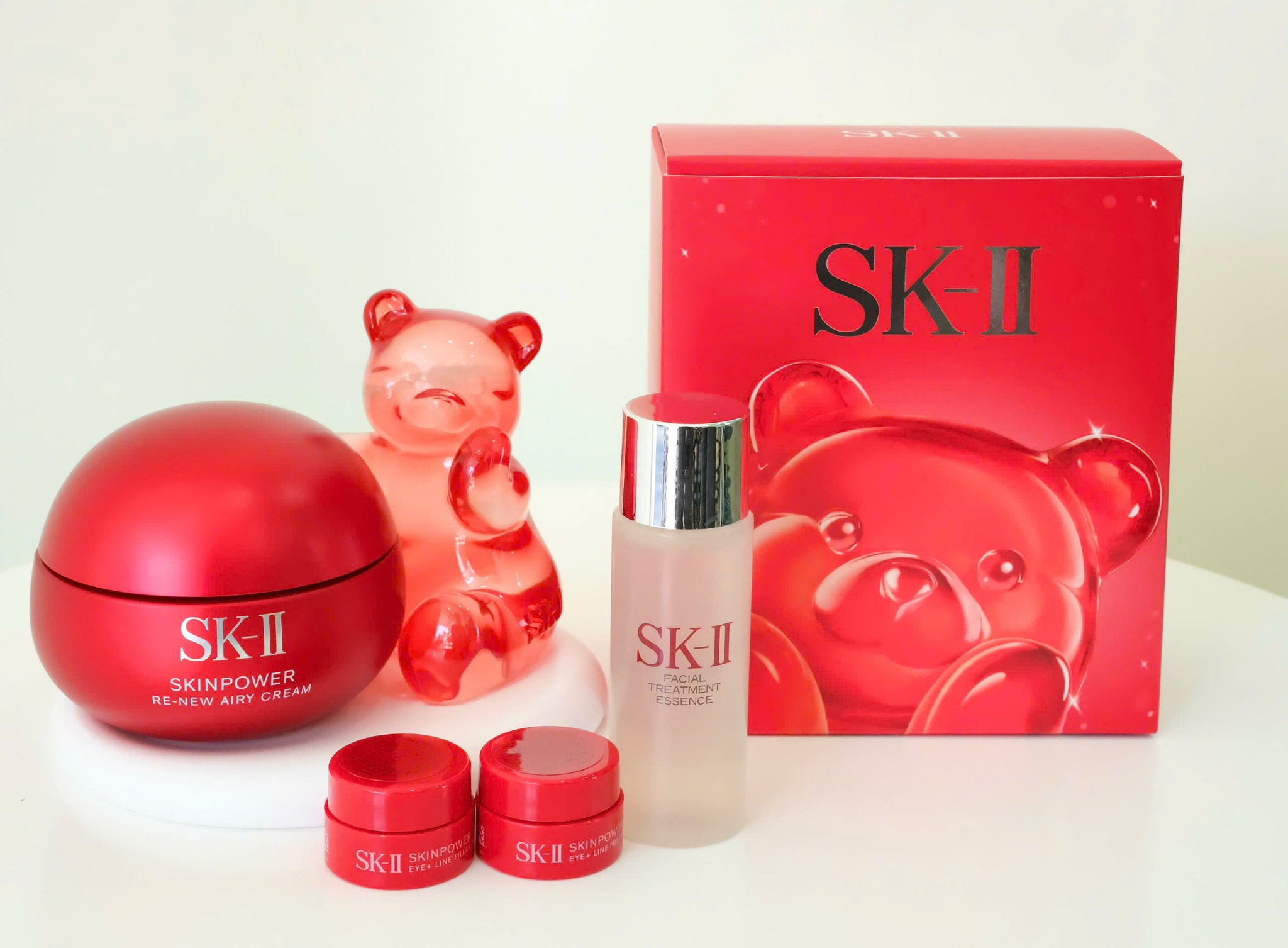 Kem Dưỡng Ẩm Skinpower Airy Milky Lotion 50g – Vân Lê Japan