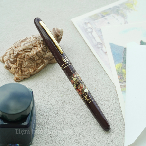  Bút Máy Wancher x Kuretake Kindai Makie Fountain Pen - Senmen - Red 