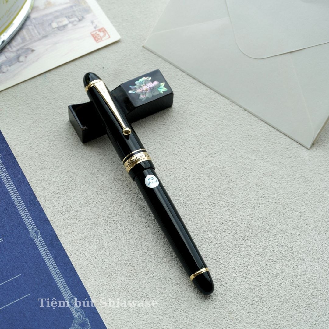  Bút Máy Pilot Custom 743 - Black - Đen 