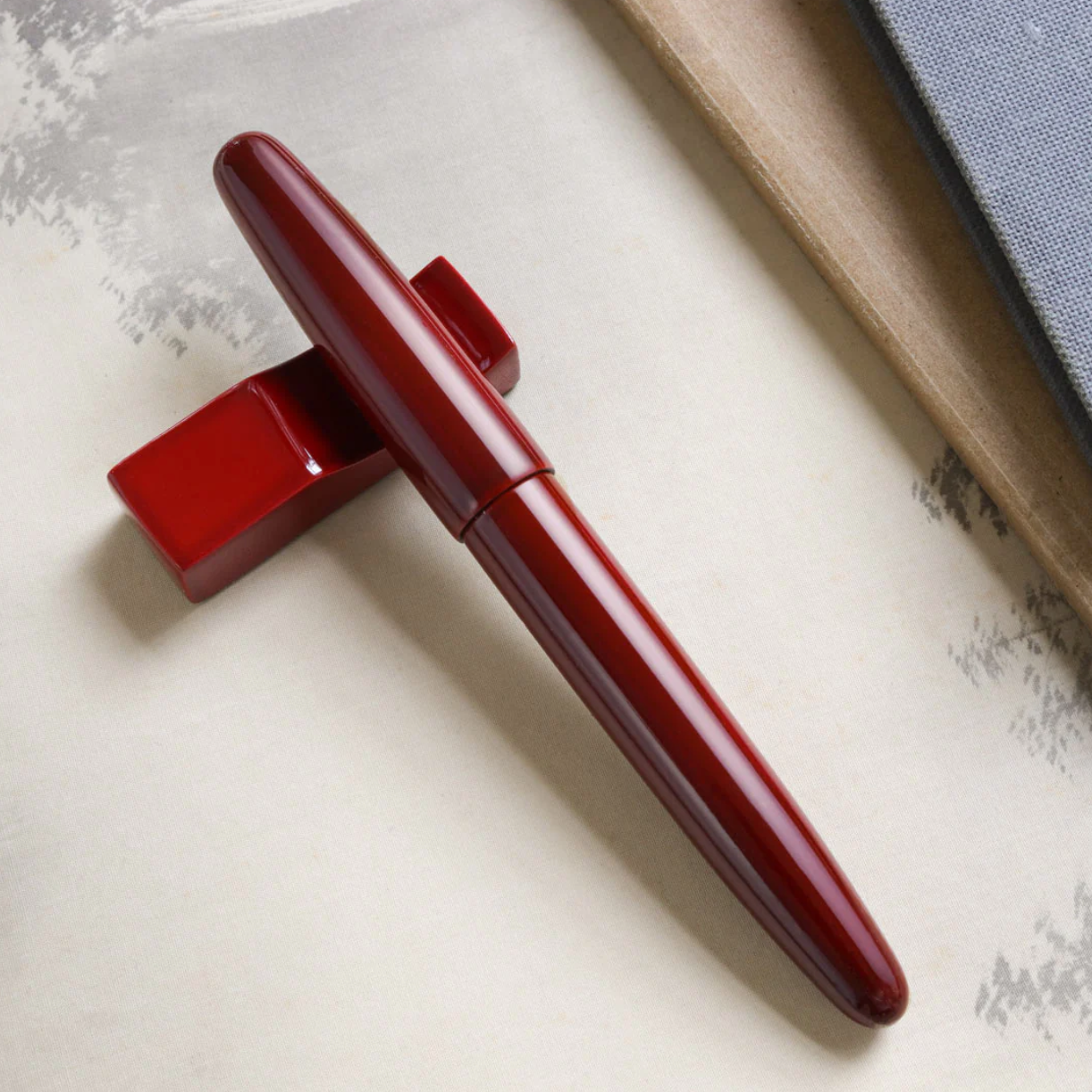  Gác Bút Aizu Aka Tamenuri Pen Pillow 