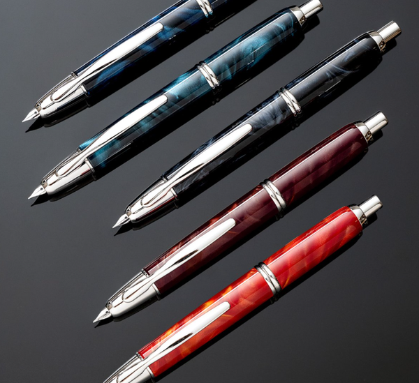  Bút Máy Pilot Capless SE - Marble Black 