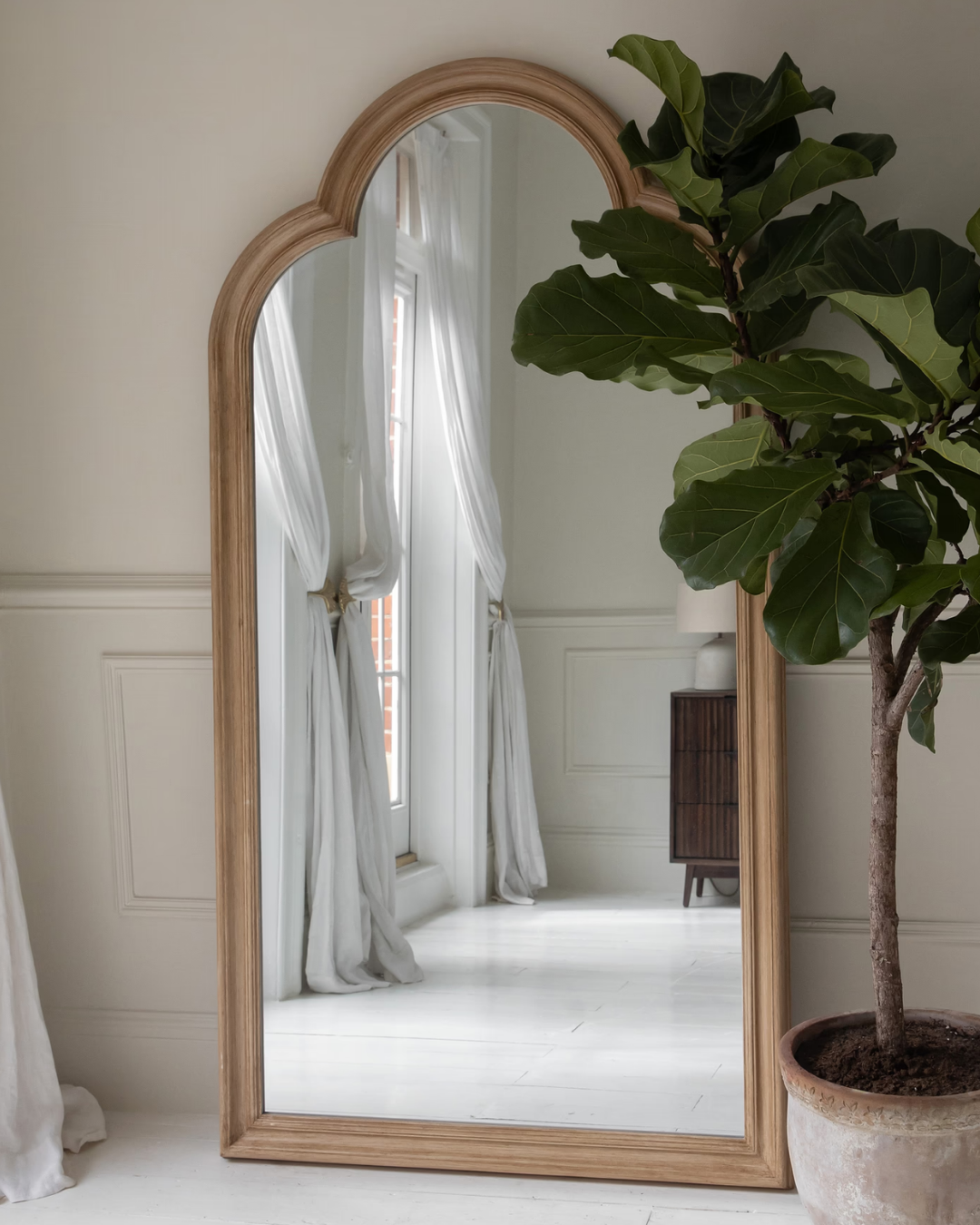 Gương Soi Luna Mirror Gương Viền Gỗ cao cấp Rubies House 