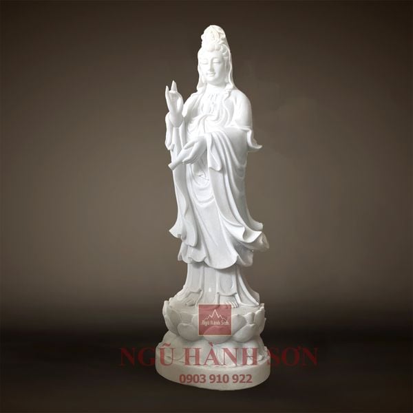 Phật Quan Âm đứng tòa sen