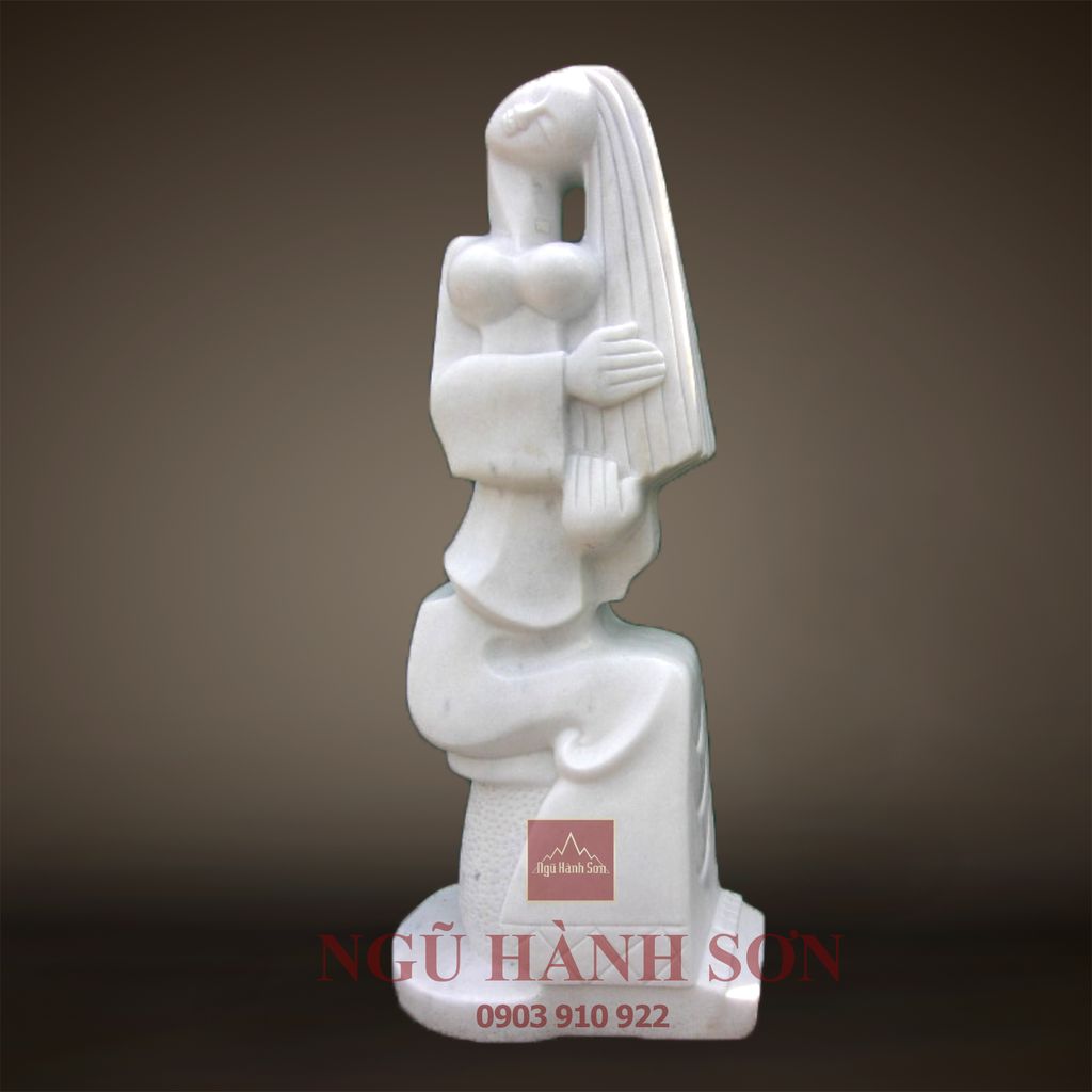Tượng nghệ thuật - Chải tóc