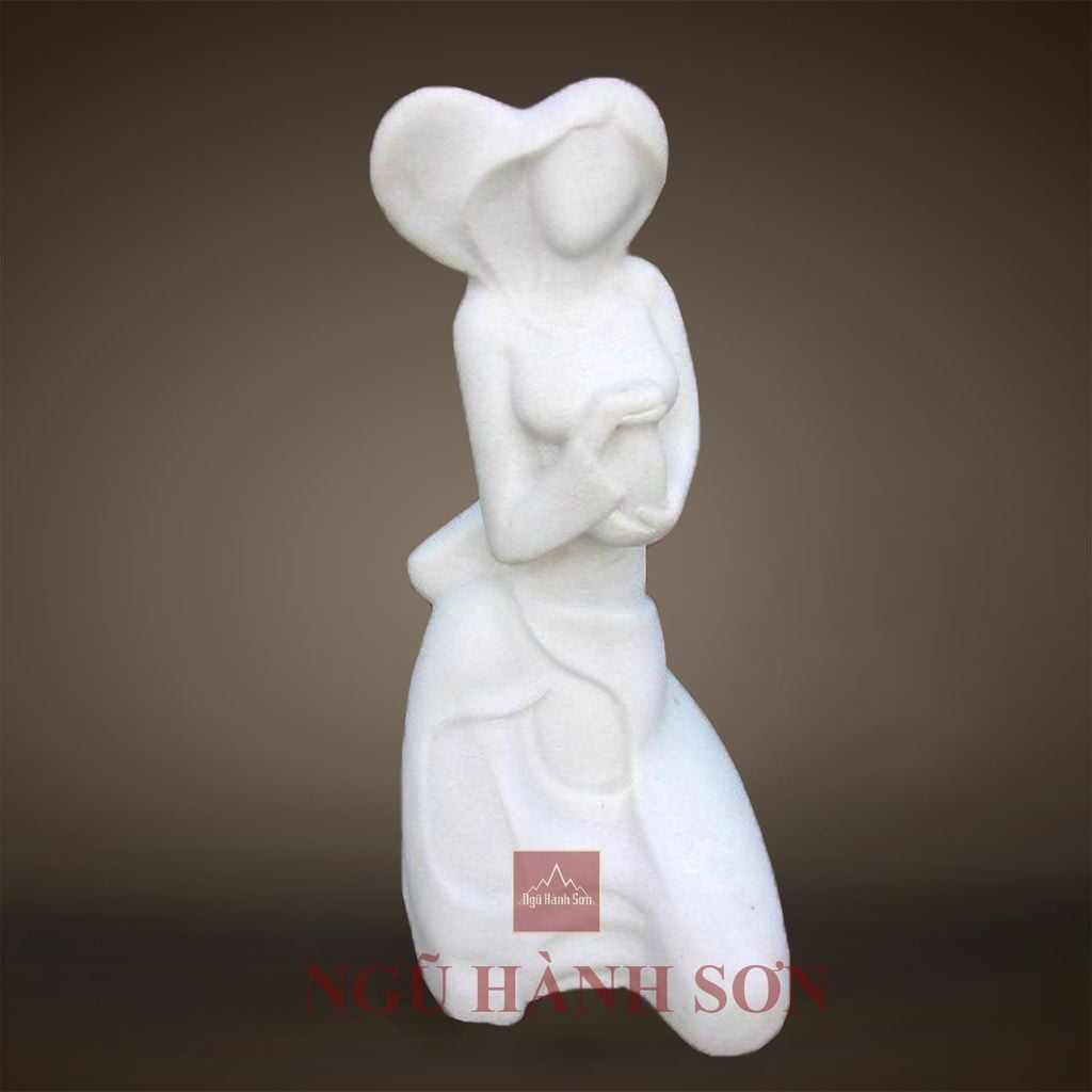 Tượng nghệ thuật - Ôm Bình