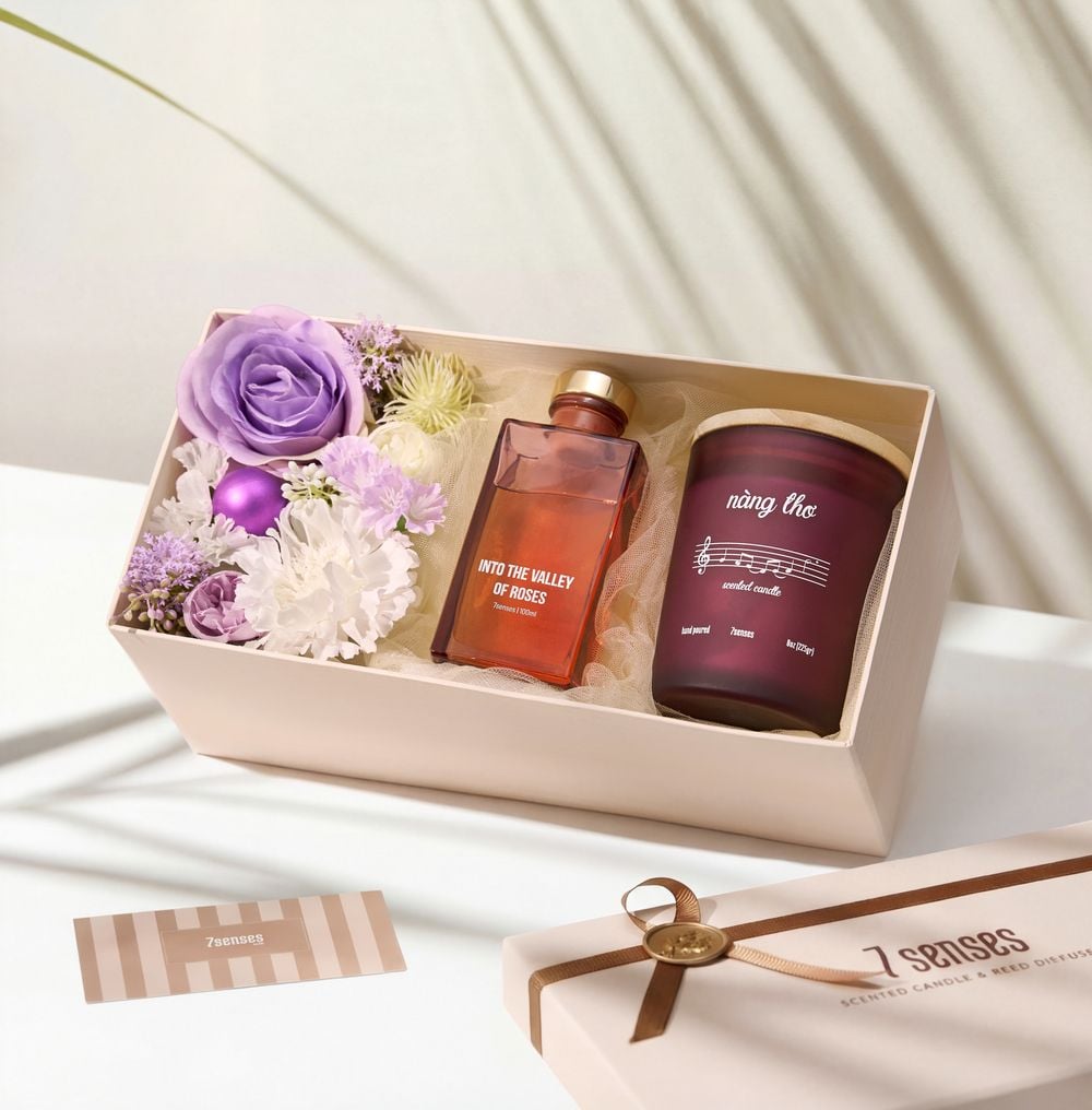 Set quà tinh dầu hương hoa hồng & nến hương hoa lavender