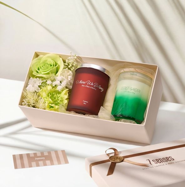  Set quà Secret Garden và Where We Belong 