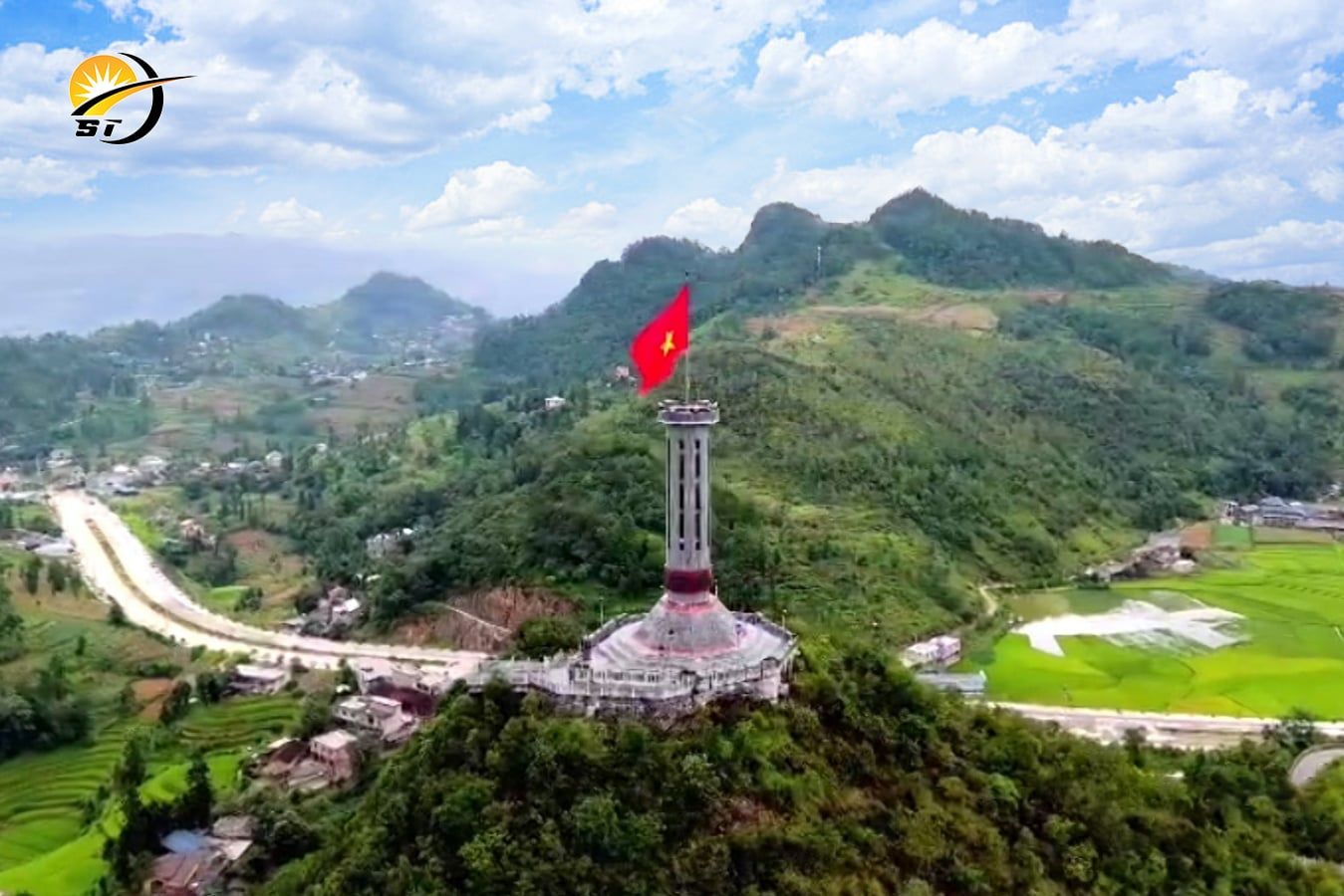 HÀ NỘI - QUẢN BẠ - YÊN MINH - CỘT CỜ LŨNG CÚ - LÔ LÔ CHẢI - PHỐ CỔ ĐỒNG VĂN