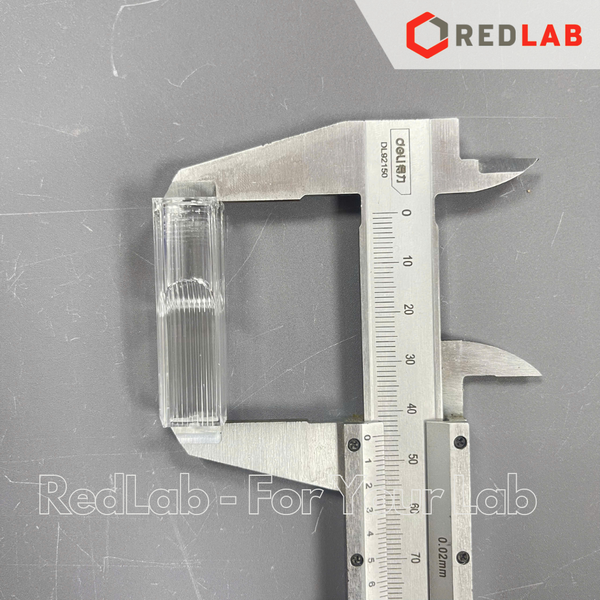 [Hộp 100 cái] Cuvet nhựa PS, tóp đáy, 10x4x45mm, 0.5-2ml APTACA 1016, dùng cho máy quang phổ (chưa gồm nắp) có VAT
