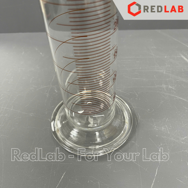 Ống đong thủy tinh GENLAB 10 25 50 100 250 500 1000 2000 ml đáy tròn, chia vạch nâu, đong mẫu thí nghiệm, có VAT