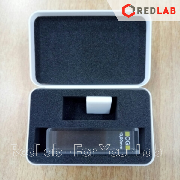 Cuvet thuỷ tinh HELLMA 6030-OG 10mm (6030-10-10) bước sóng 360nm-2500nm, dùng đựng mẫu cho máy quang phổ, có VAT