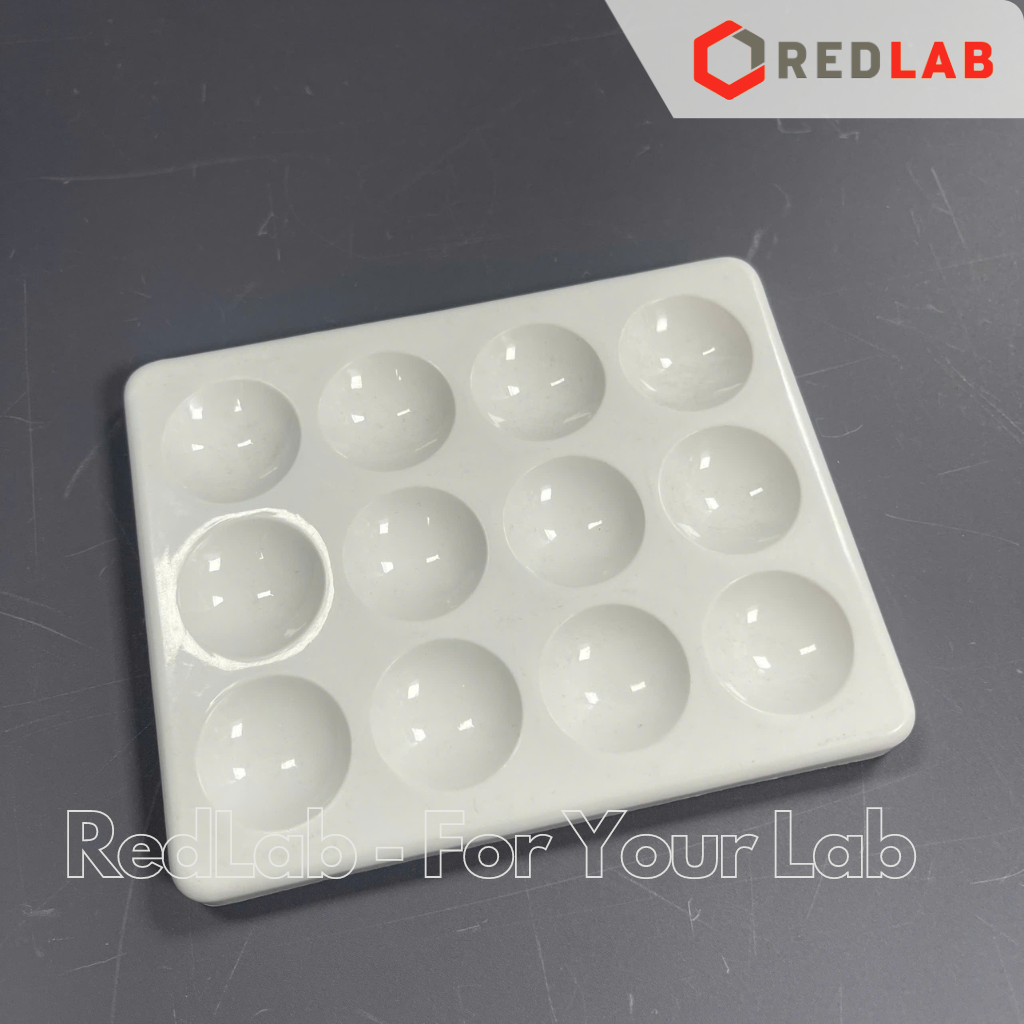 Đĩa nhựa 12 vị trí ONELAB 119x94x10mm, đĩa lõm 12 lỗ dùng trong thí nghiệm, có VAT