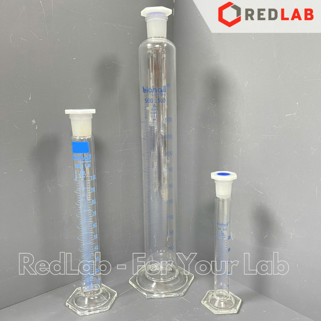 Ống đong thuỷ tinh có nút (cổ nhám) BIOHALL 10 25 50 100 250 500 1000 2000 ml, Class A, đế lục giác, chia vạch xanh, có VAT