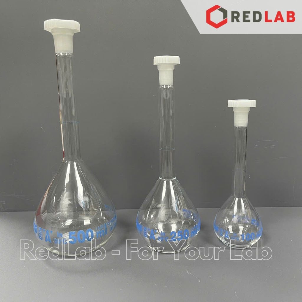 Bình định mức trắng ISOLAB Class A 5 10 20 25 50 100 200 250 500 1000 2000 5000 ml nút nhựa, có VAT