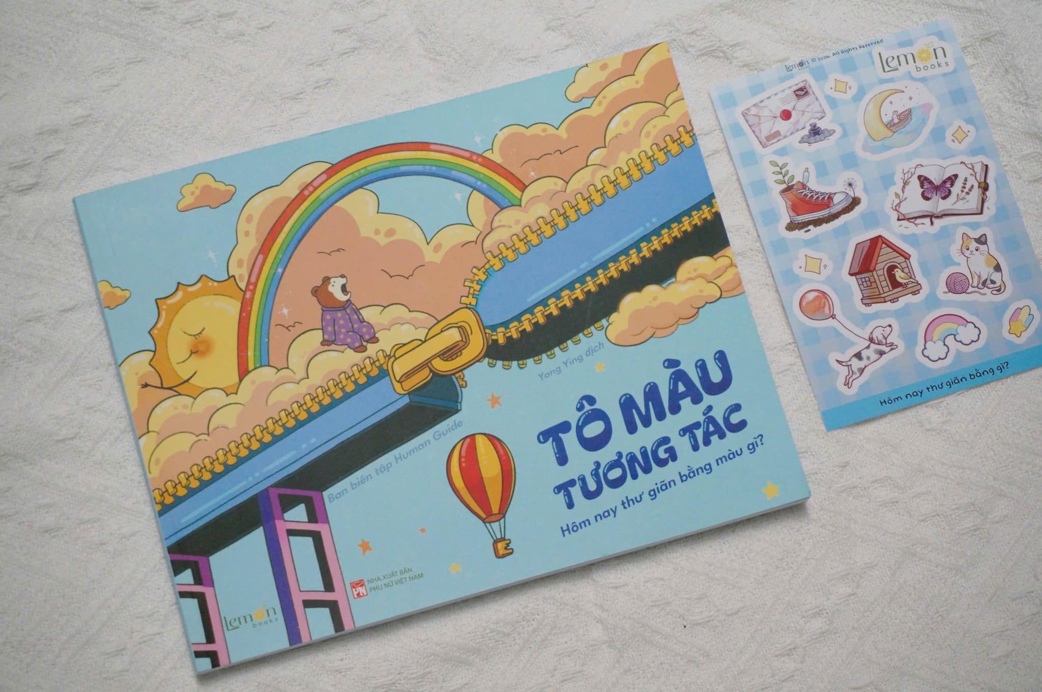  Sách tô màu - Tô màu tương tác: Hôm nay thư giãn bằng màu gì? (Tặng kèm Sticker) - Ban Biên tập Human Guide 