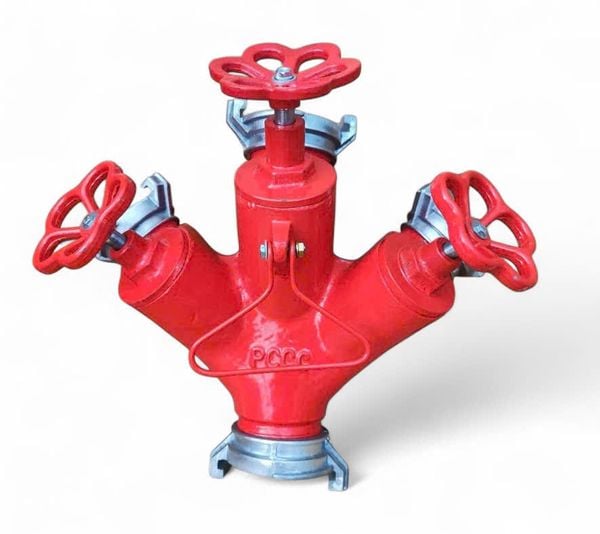  Ba chạc chữa cháy 