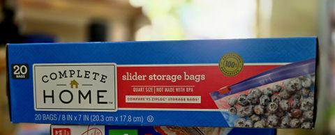 Túi Zip Đựng thực phẩm Complete Home (Walgreens – Mỹ), Không chứa BPA – an toàn cho sức khỏe