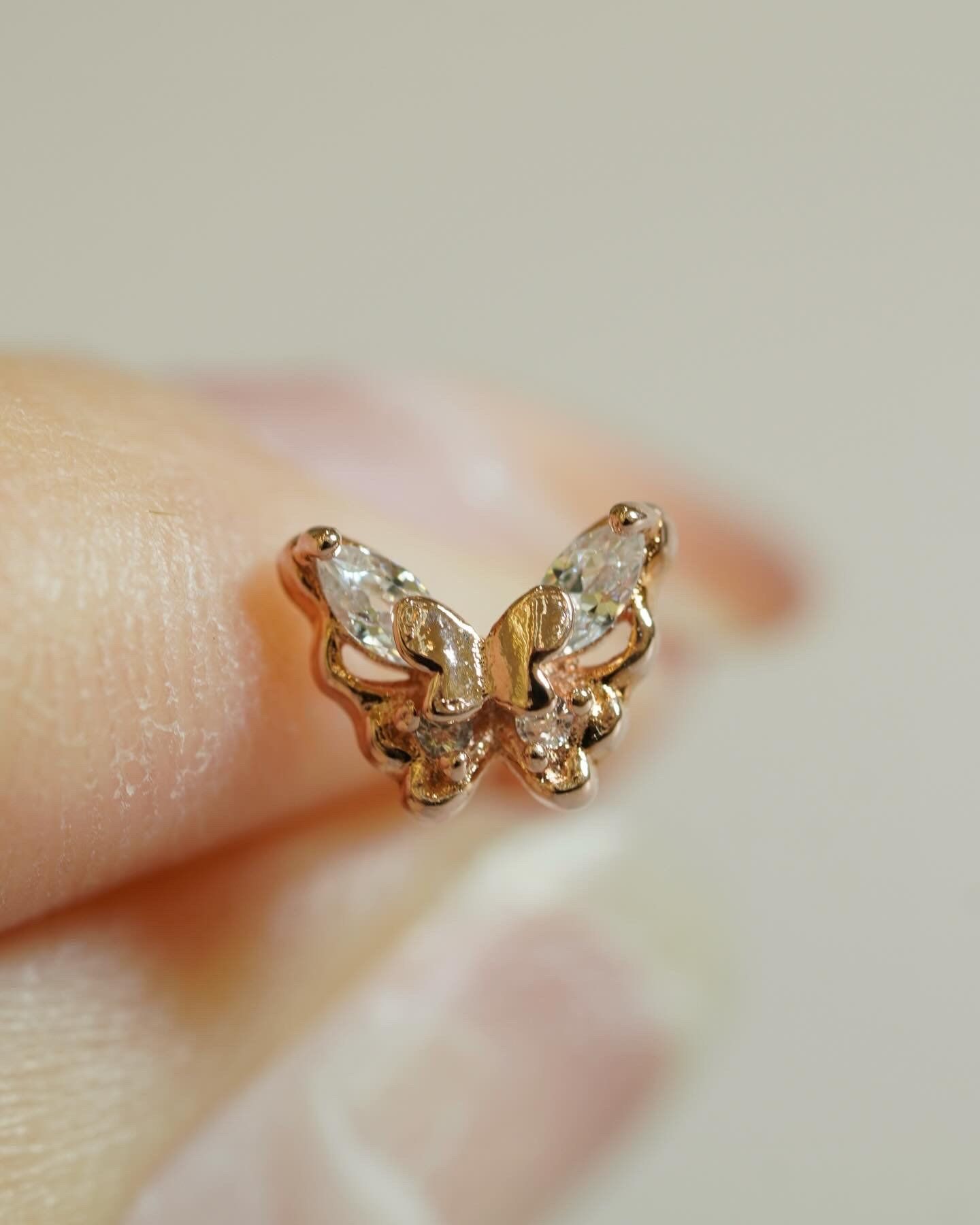 [ancafe-accessories] Hoa tai ER350K-040-VH