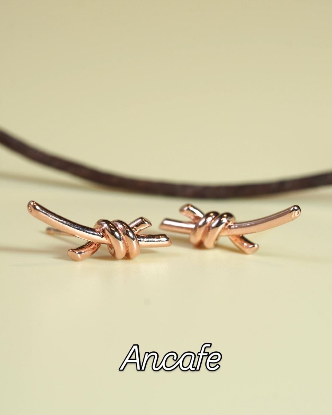 [ancafe-accessories] Hoa tai ER390K-122-VH