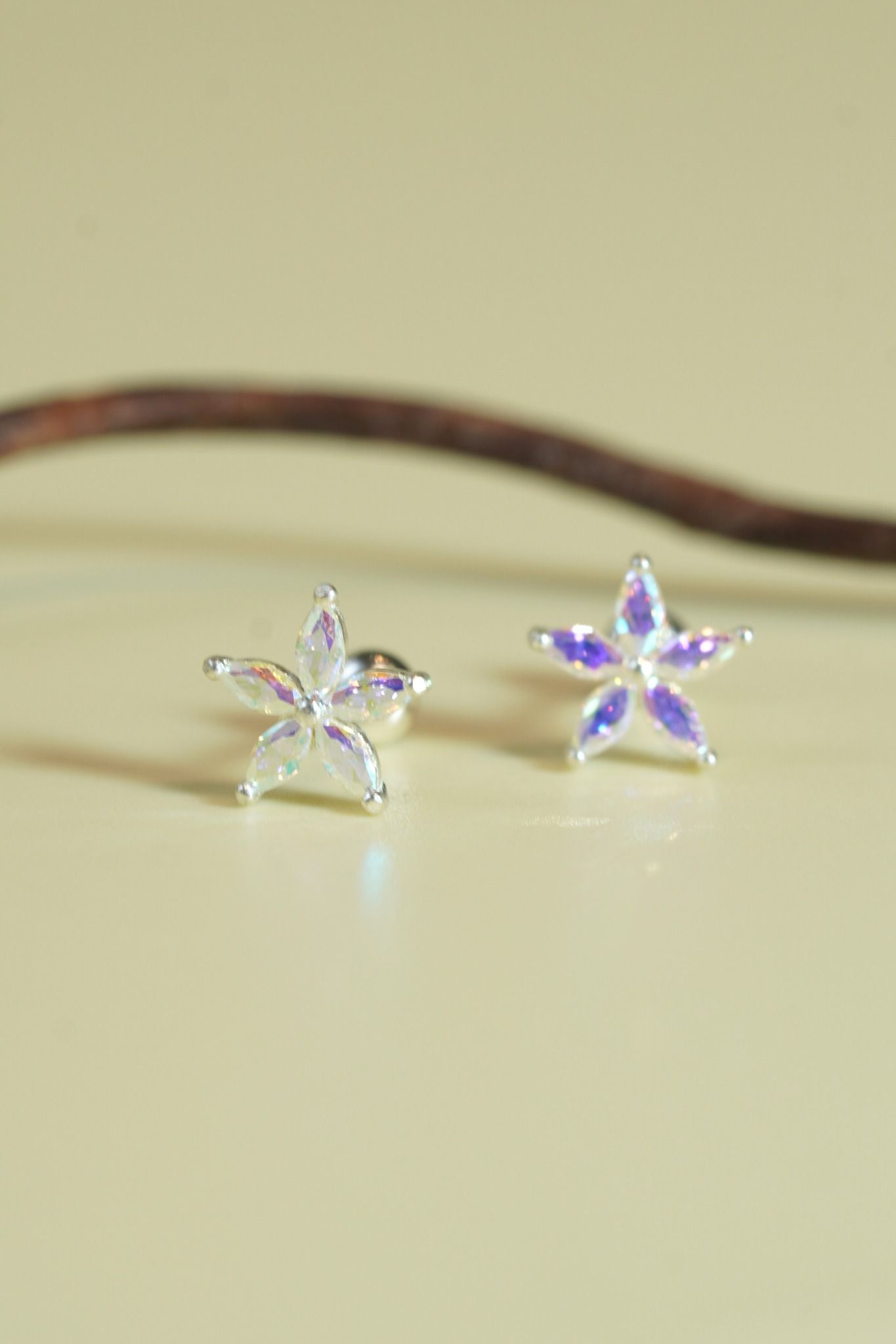 [ancafe-accessories] Hoa tai ER390K-083-BAC