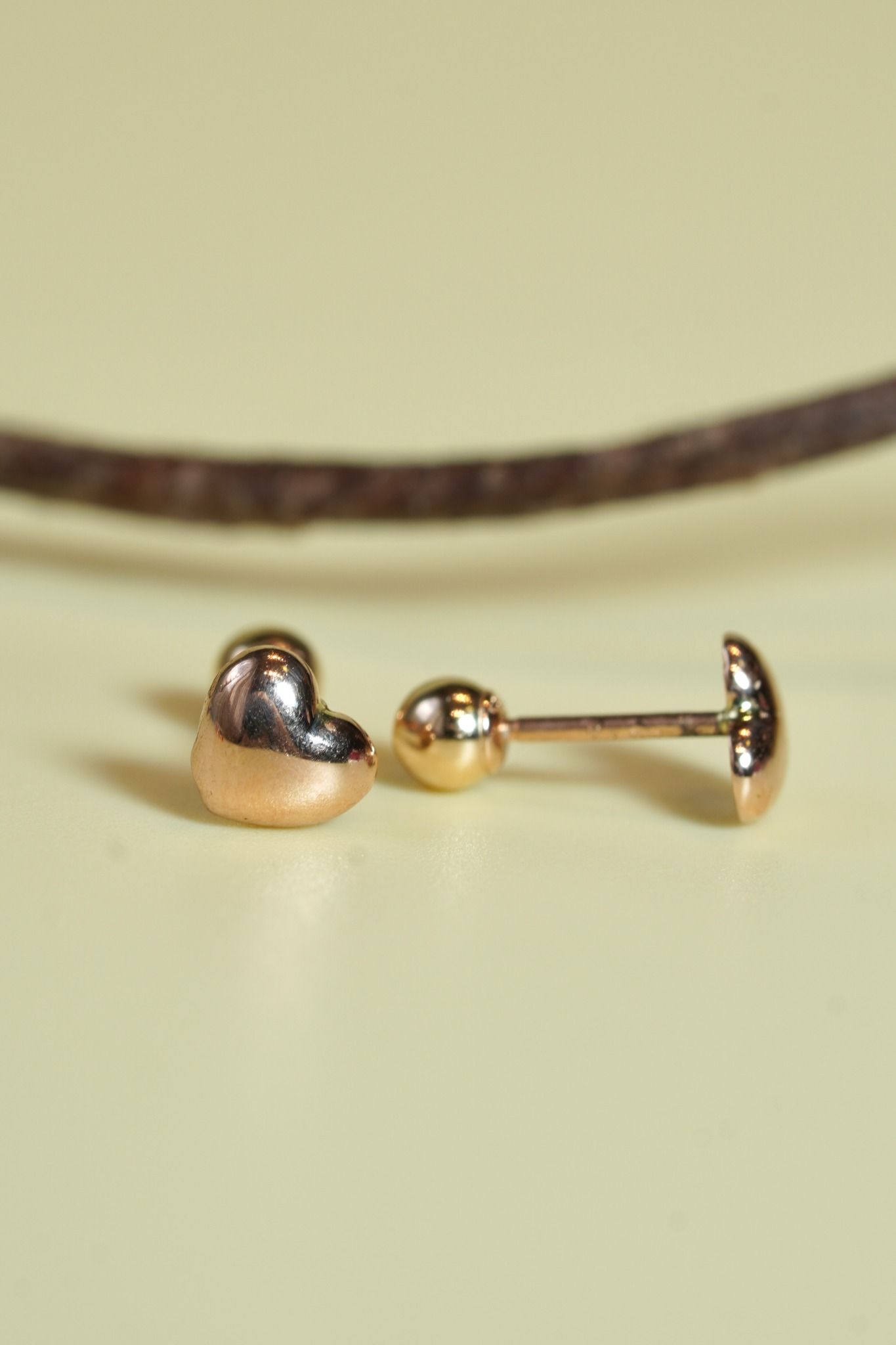 Hoa tai vàng 14k trai tim