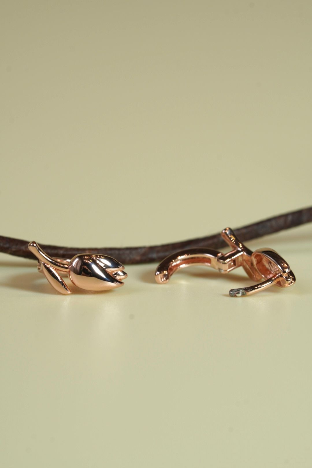 [ancafe-accessories] Hoa tai ER390K-120-VH