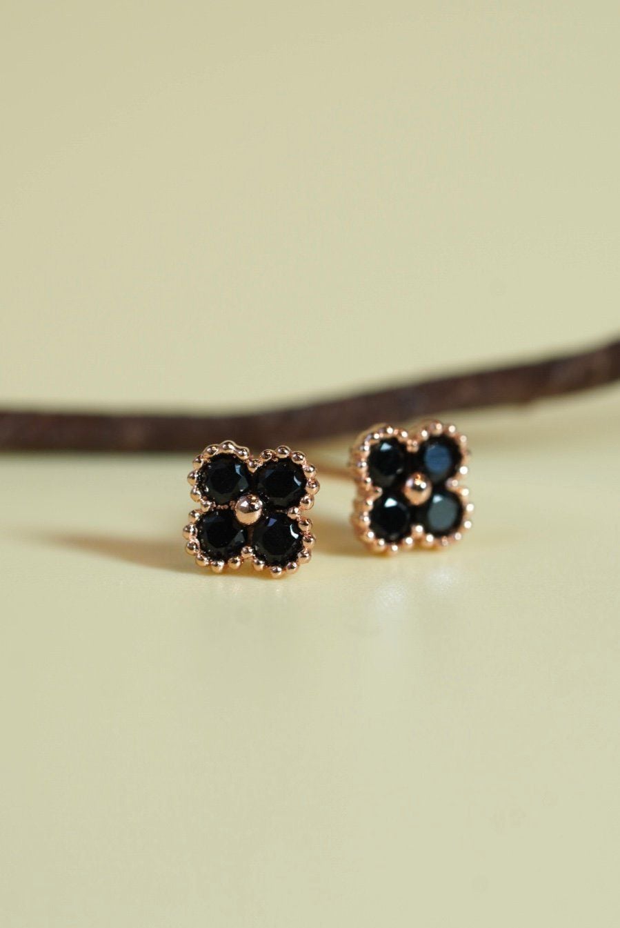 [ancafe-accessories] Hoa tai ER320K-036-VH