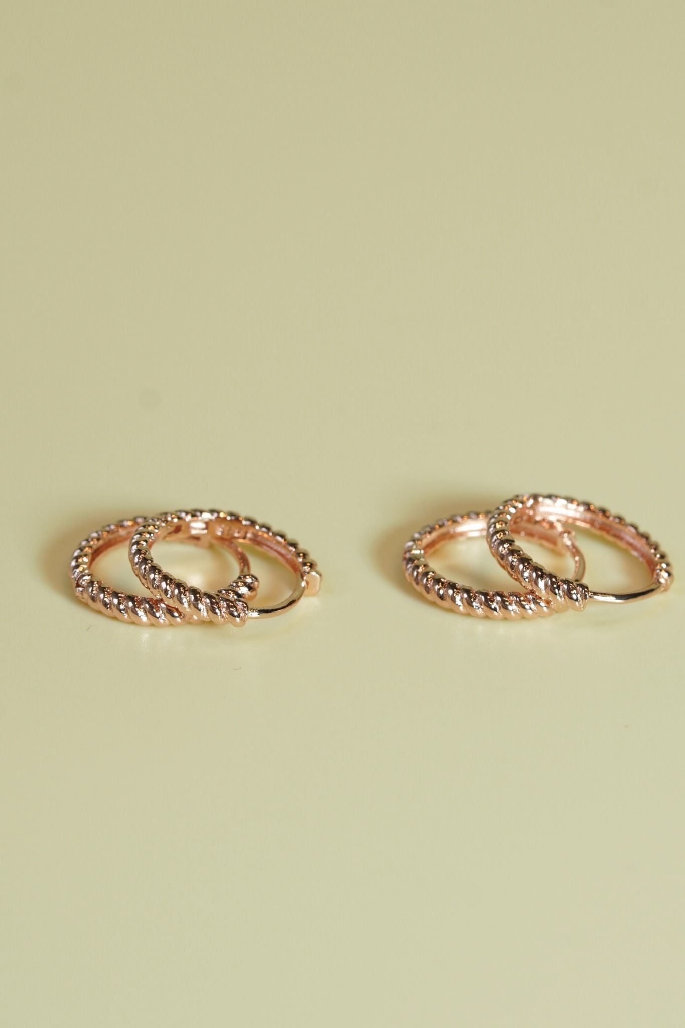 [ancafe-accessories] Hoa tai ER320K-019-VH