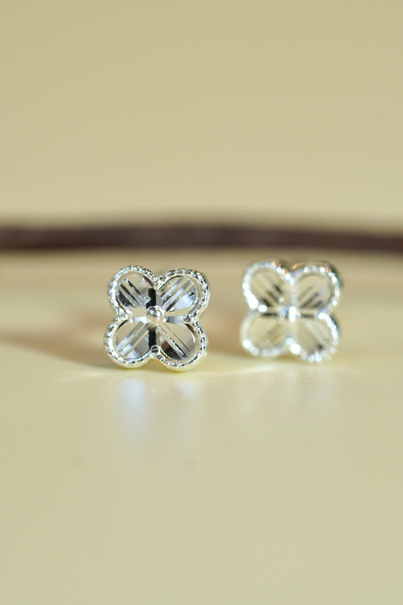 [ancafe-accessories] Hoa tai ER390K-080-BAC