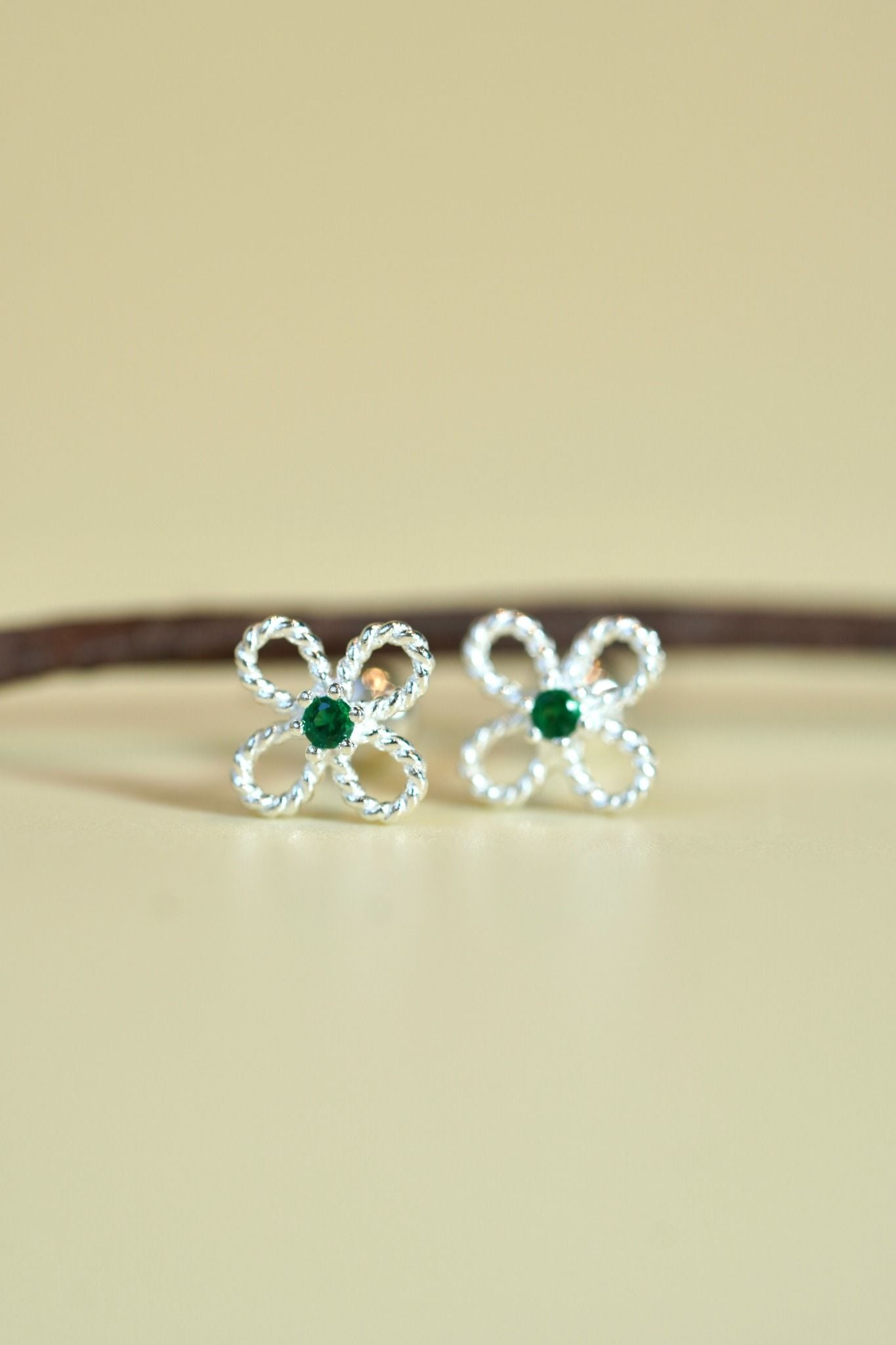 [ancafe-accessories] Hoa tai ER390K-081-BAC