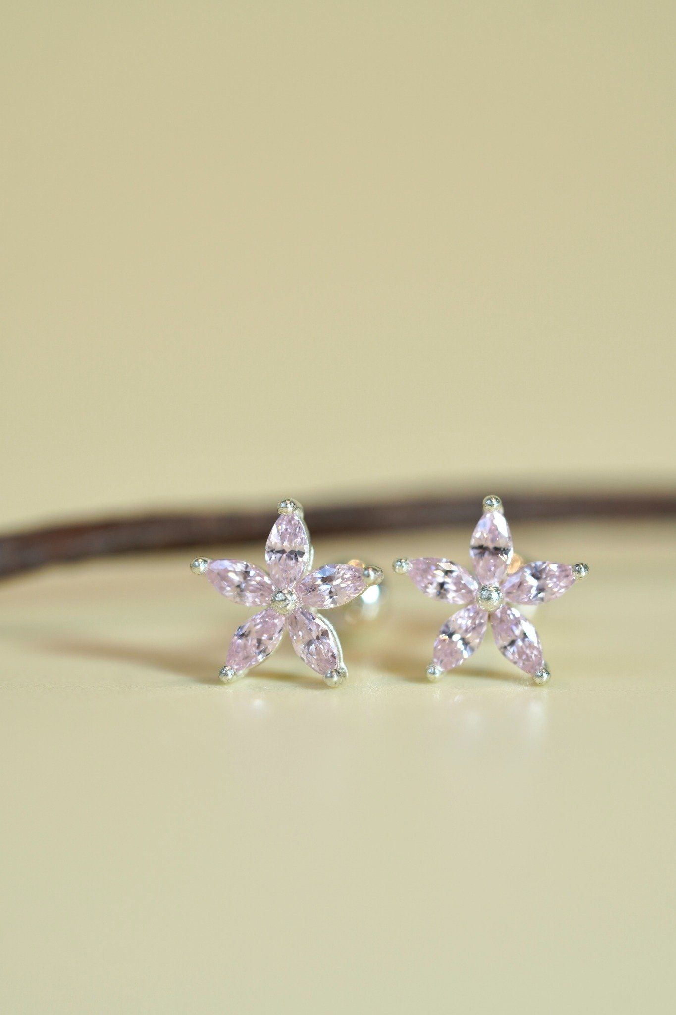 [ancafe-accessories] Hoa tai ER390K-057-BAC