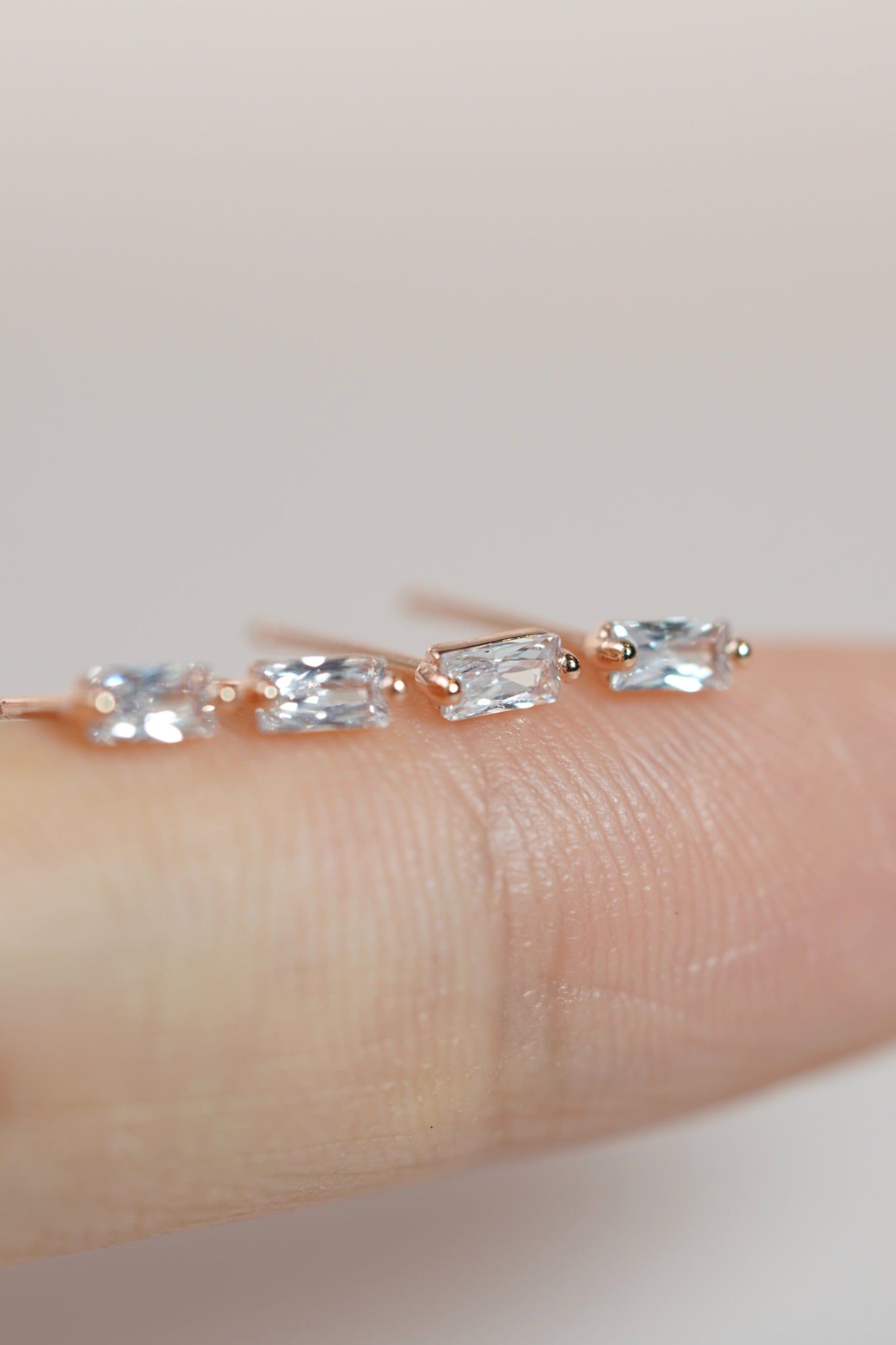 [ancafe-accessories] Hoa tai ER280K-009-VH