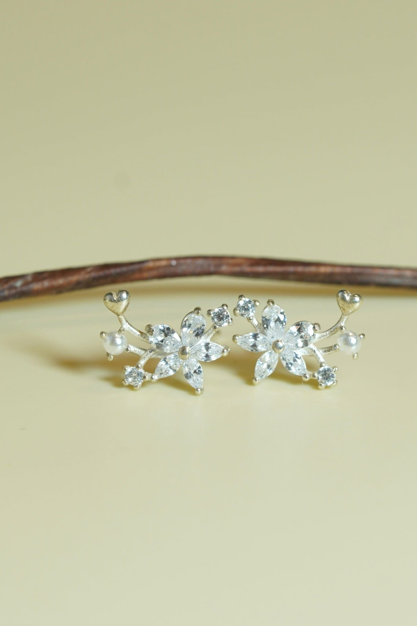 [ancafe-accessories] Hoa tai ER390K-051-BAC