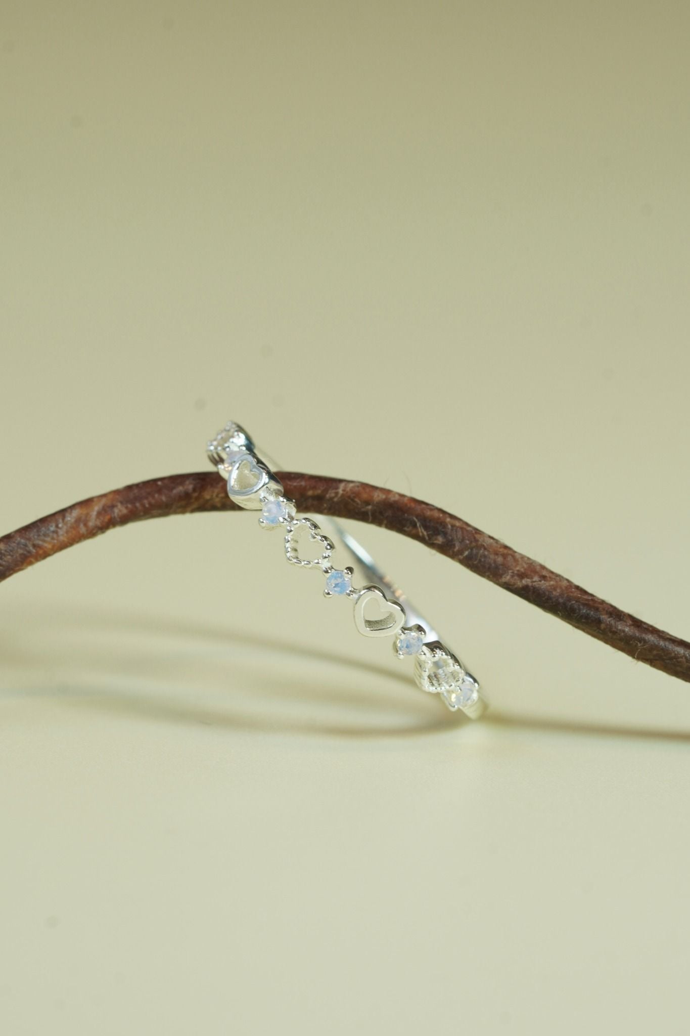 [ancafe-accessories] Nhẫn mảnh R350K-083-12-BAC