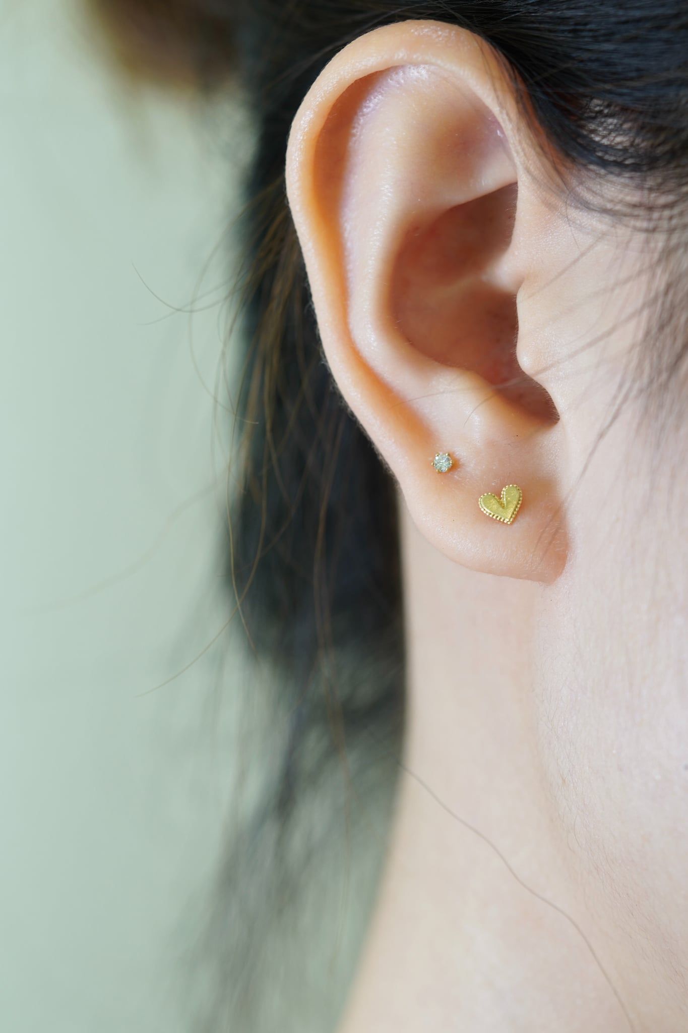 Hoa tai vàng 14k tim trơn chuôi flatback dẹt( ER-GLD-093)