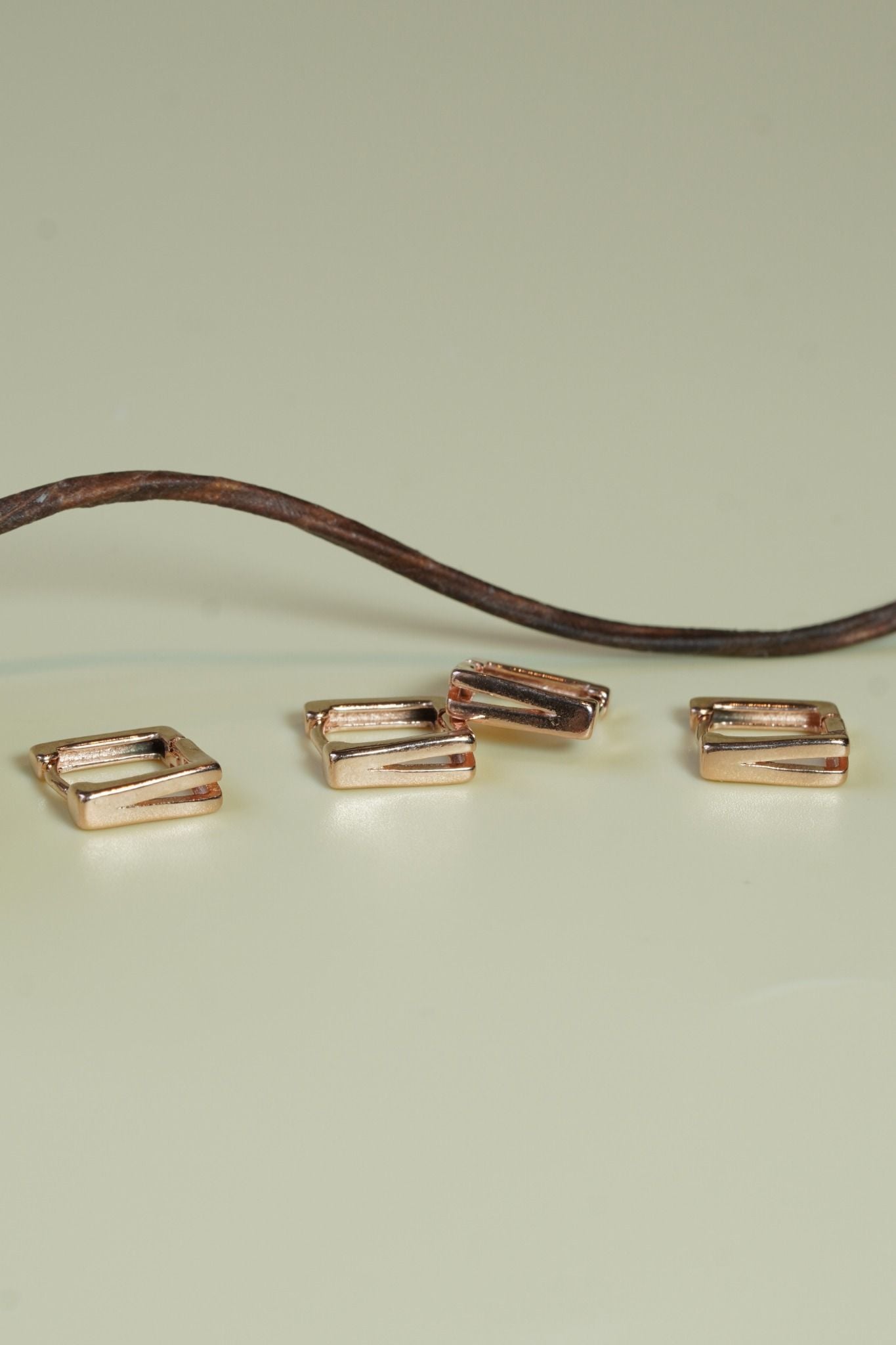 [ancafe-accessories] Hoa tai ER450K-003-VH