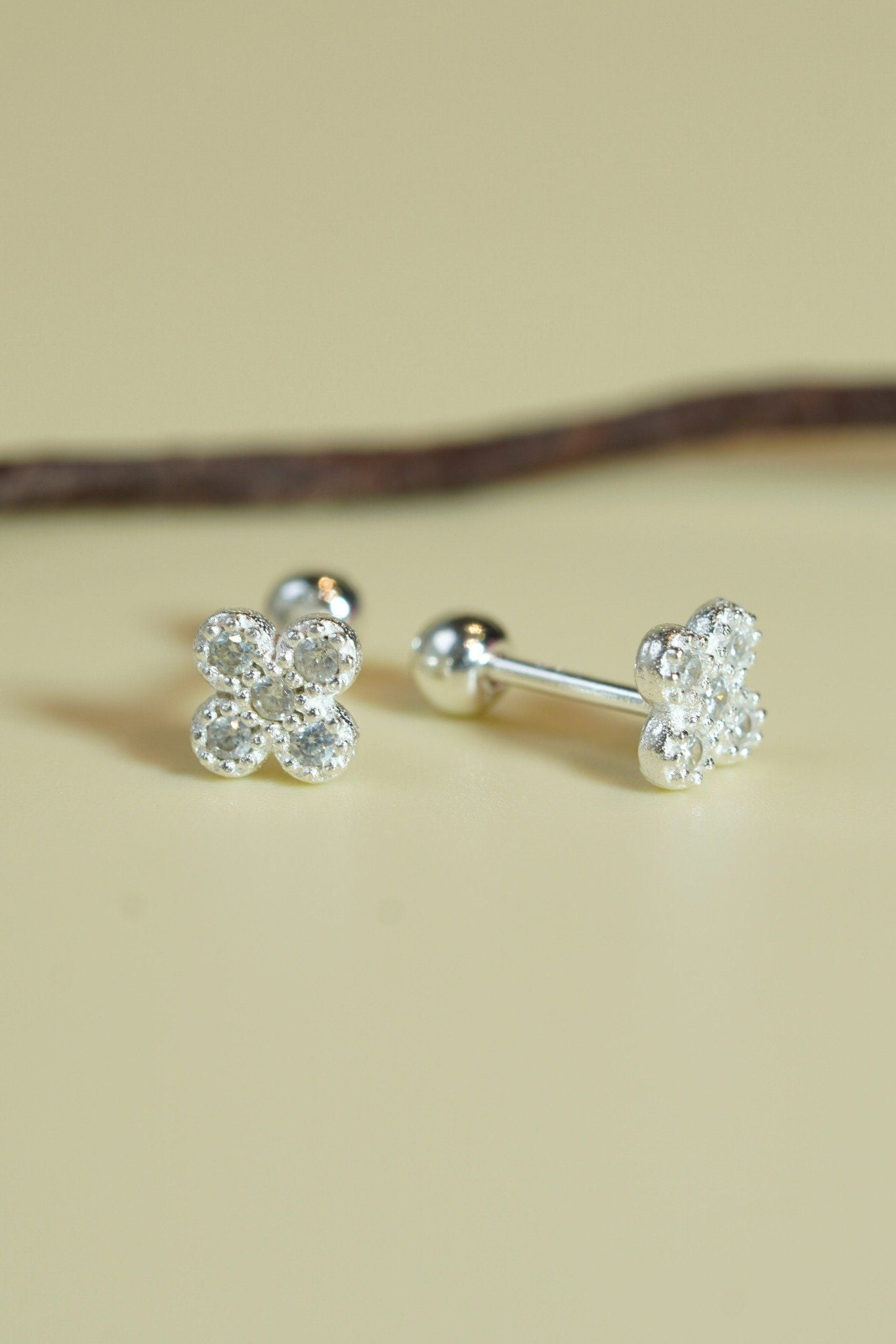 [ancafe-accessories] Hoa tai ER390K-135-BAC