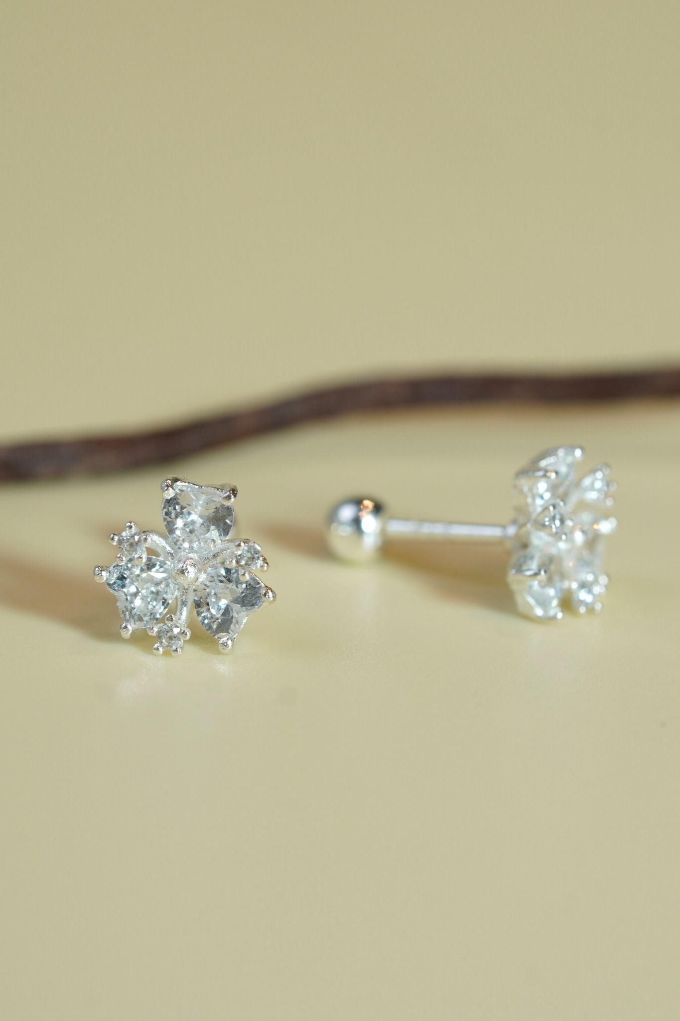 [ancafe-accessories] Hoa tai ER390K-129-BAC