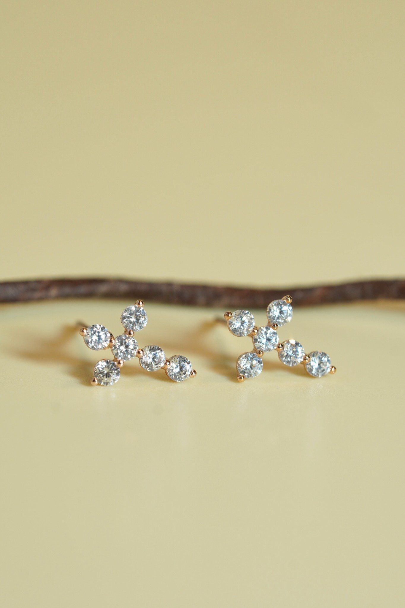 [ancafe-accessories] Hoa tai ER320K-052-VH