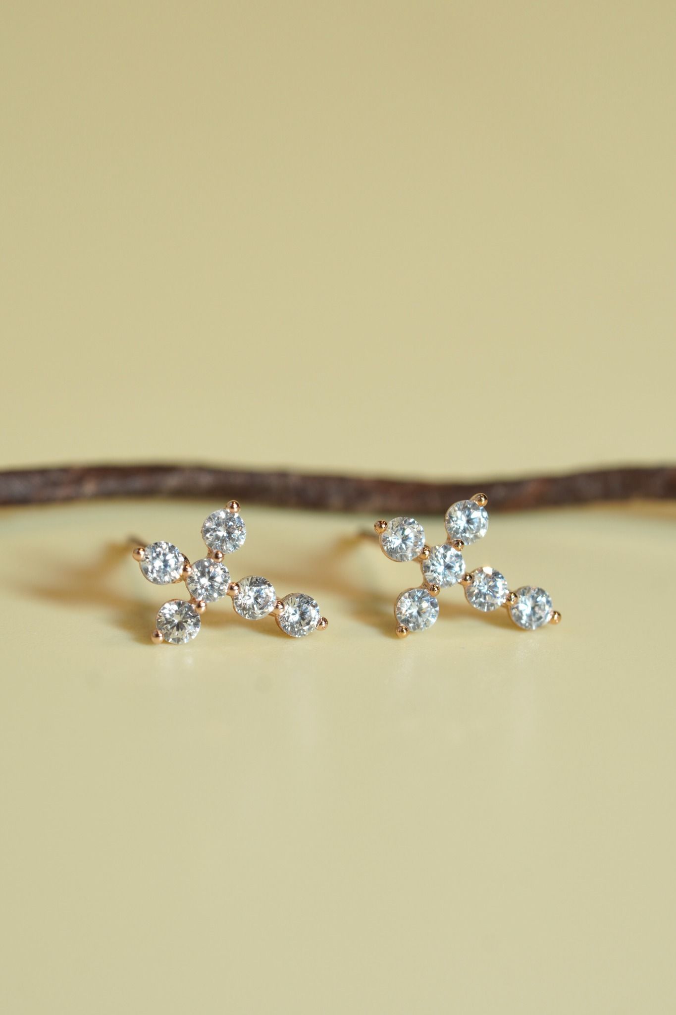 [ancafe-accessories] Hoa tai ER320K-052-VH