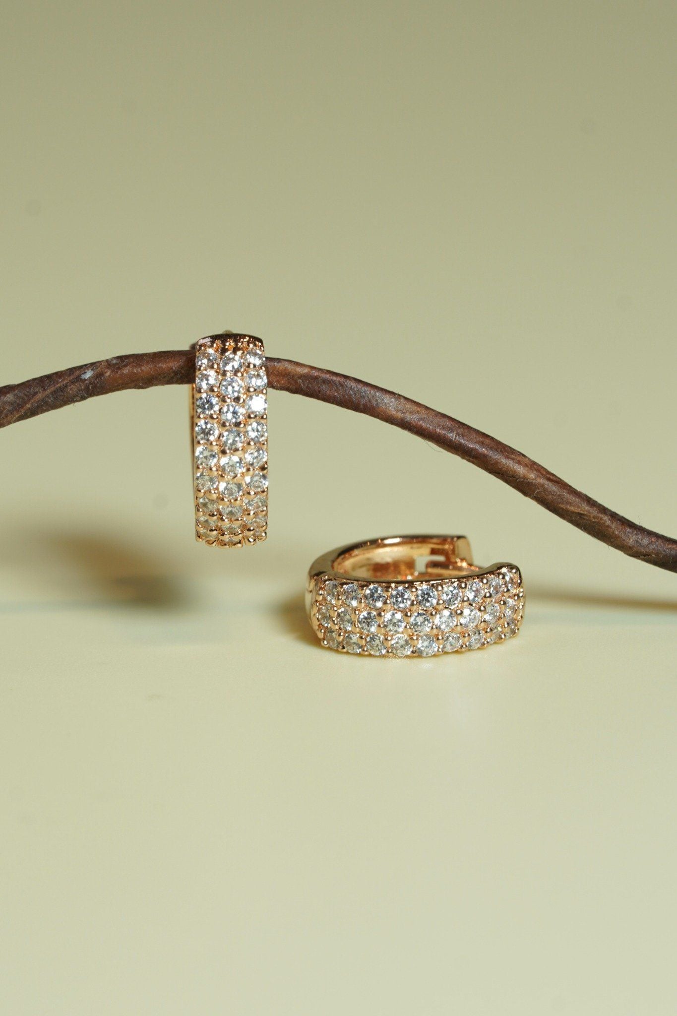 [ancafe-accessories] Hoa tai ER390K-054-VH