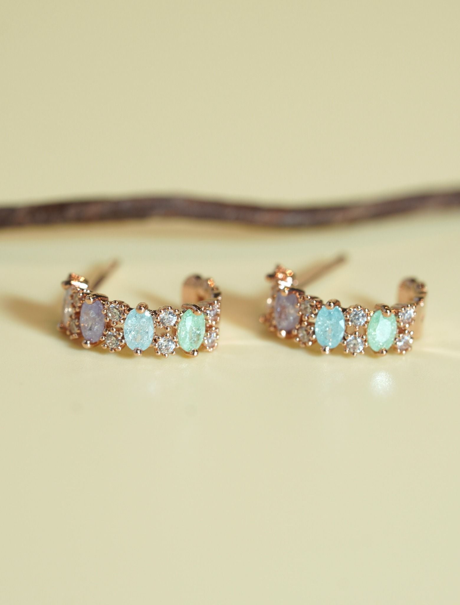 [ancafe-accessories] Hoa tai ER320K-042-VH