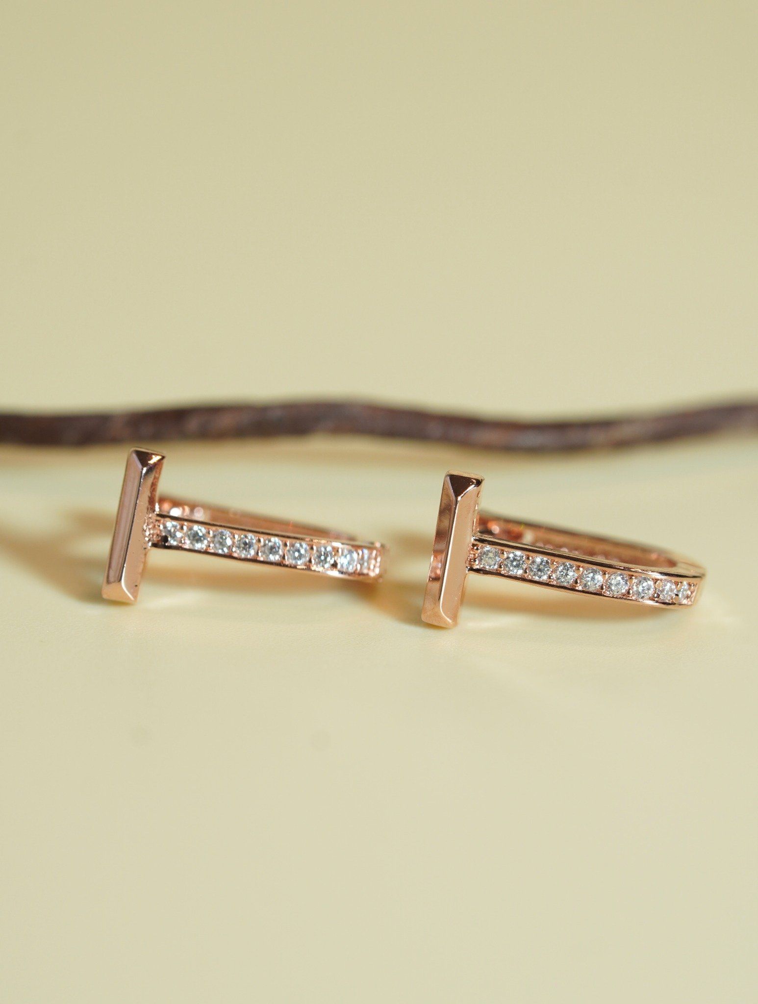 [ancafe-accessories] Hoa tai ER390K-126-VH